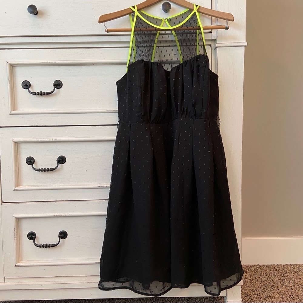 Princess Vera Wang Black Mini Dress. Size 11 Juniors.